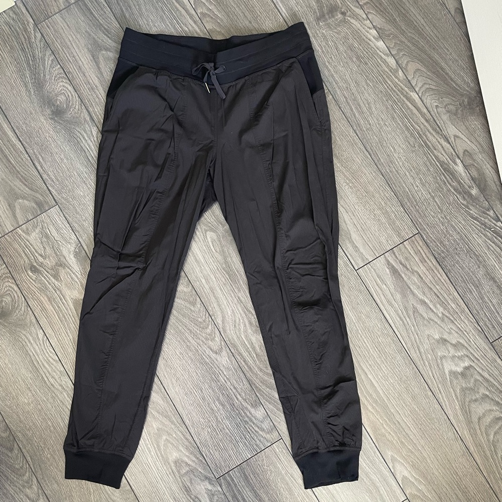 Lululemon dance studio mid-rise jogger, full length